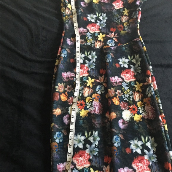 Adorable Floral Dress - Picture 3 of 6